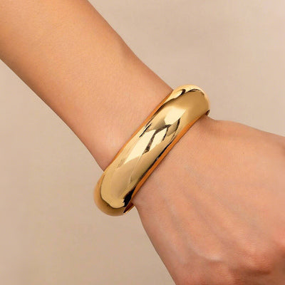 Howver Bangle